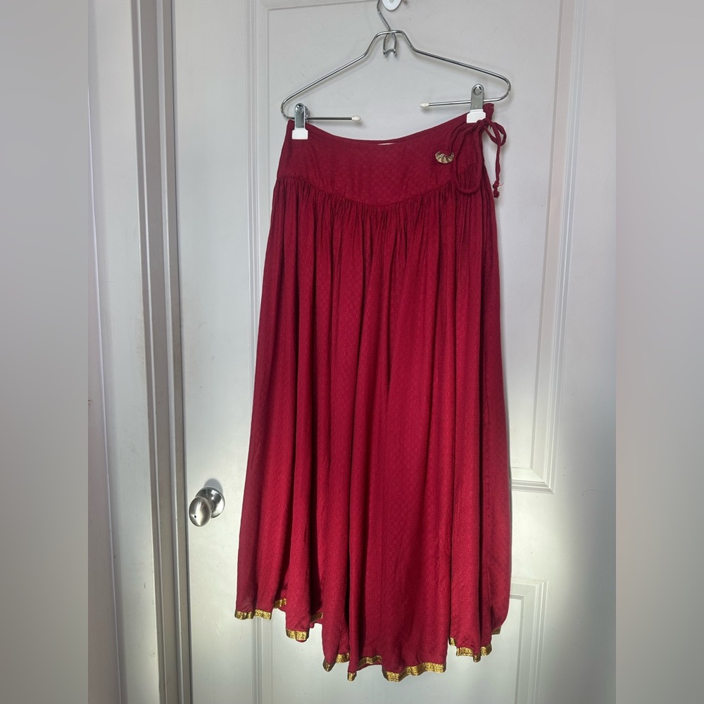 Fabindia Maroon Wide Leg Palazzo Pleated Drawstring Gold Trim Pants, Small